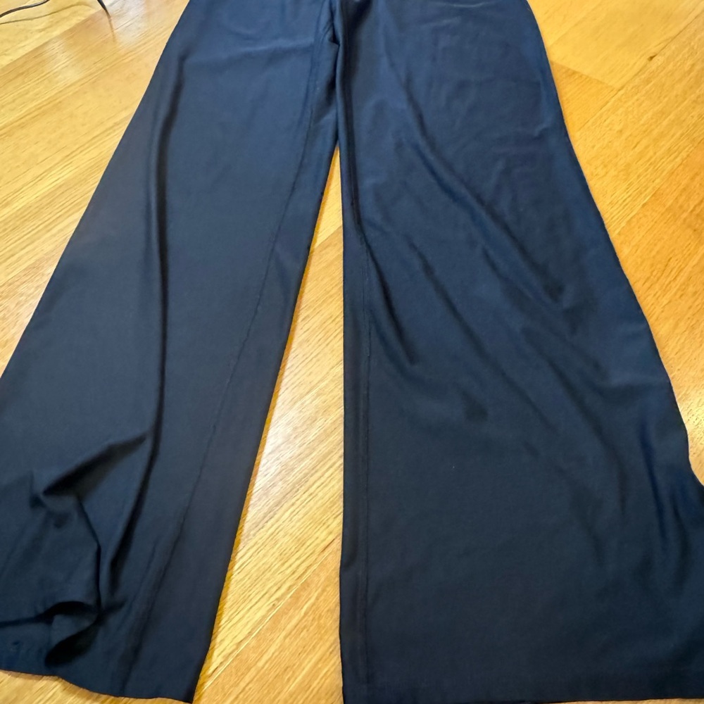 GAP Body Classic Black Wide-Leg Pants Size XS.